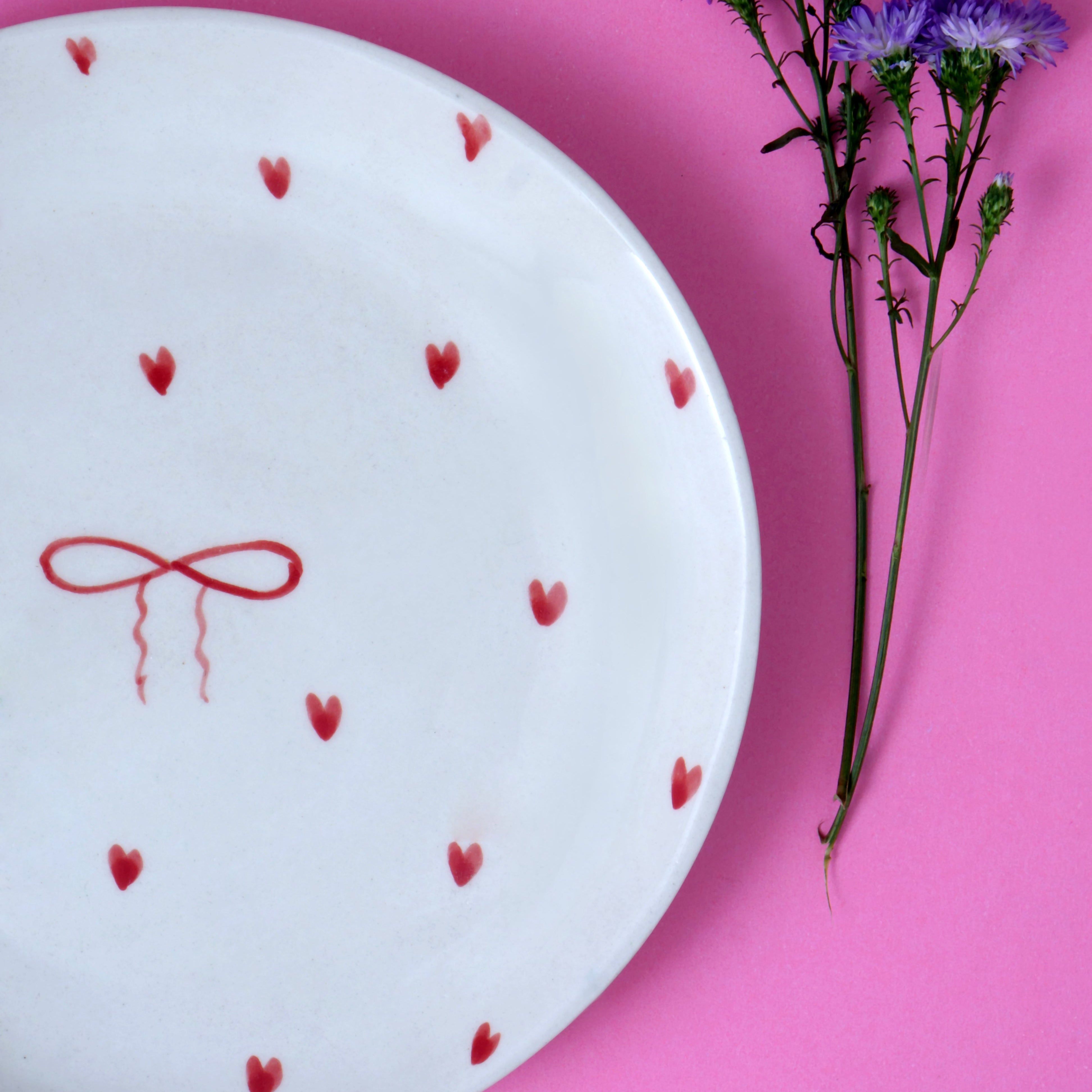 Heart and Bow Quarter Plate - 7 Inch