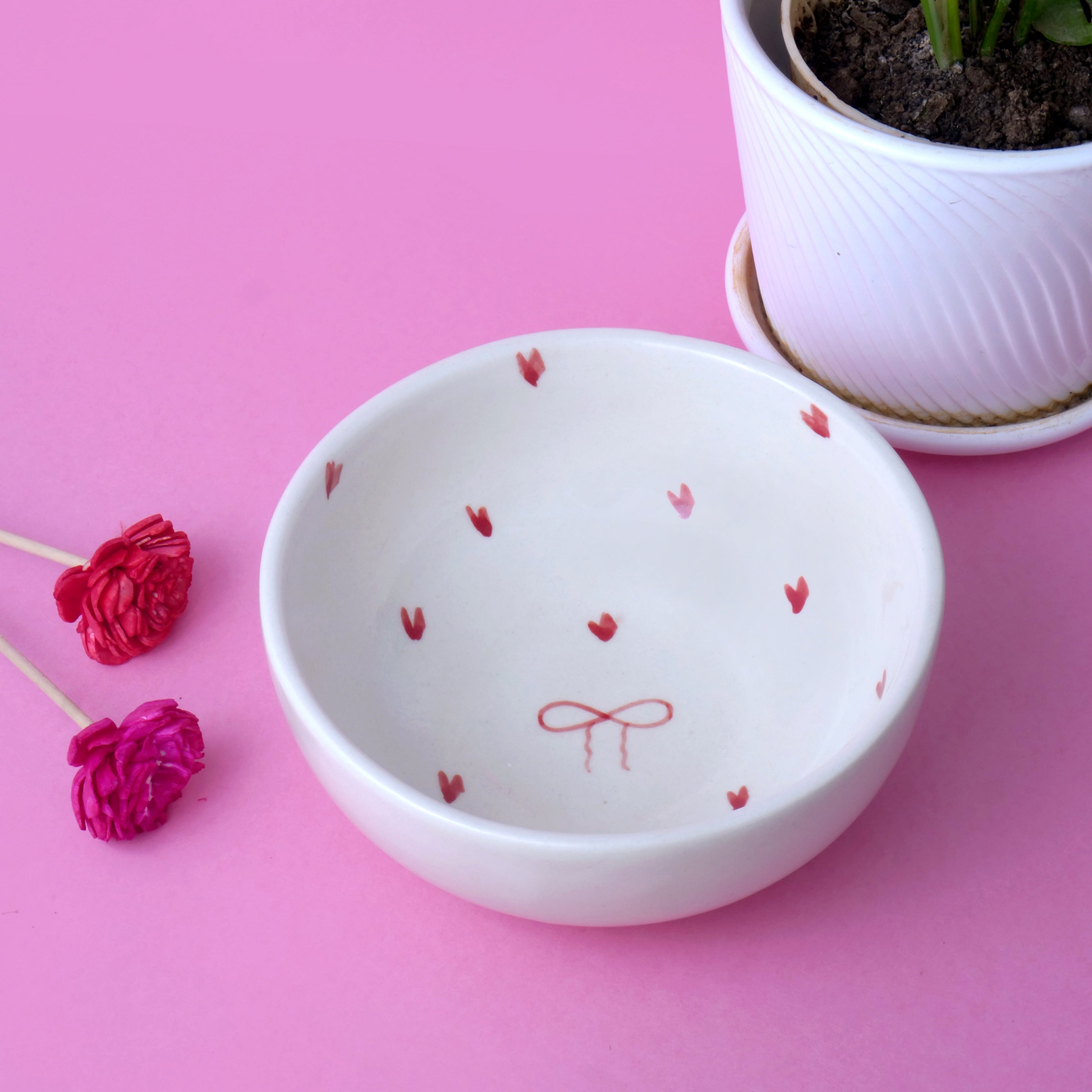 Heart & Bow Fruit Bowl - 5 Inch