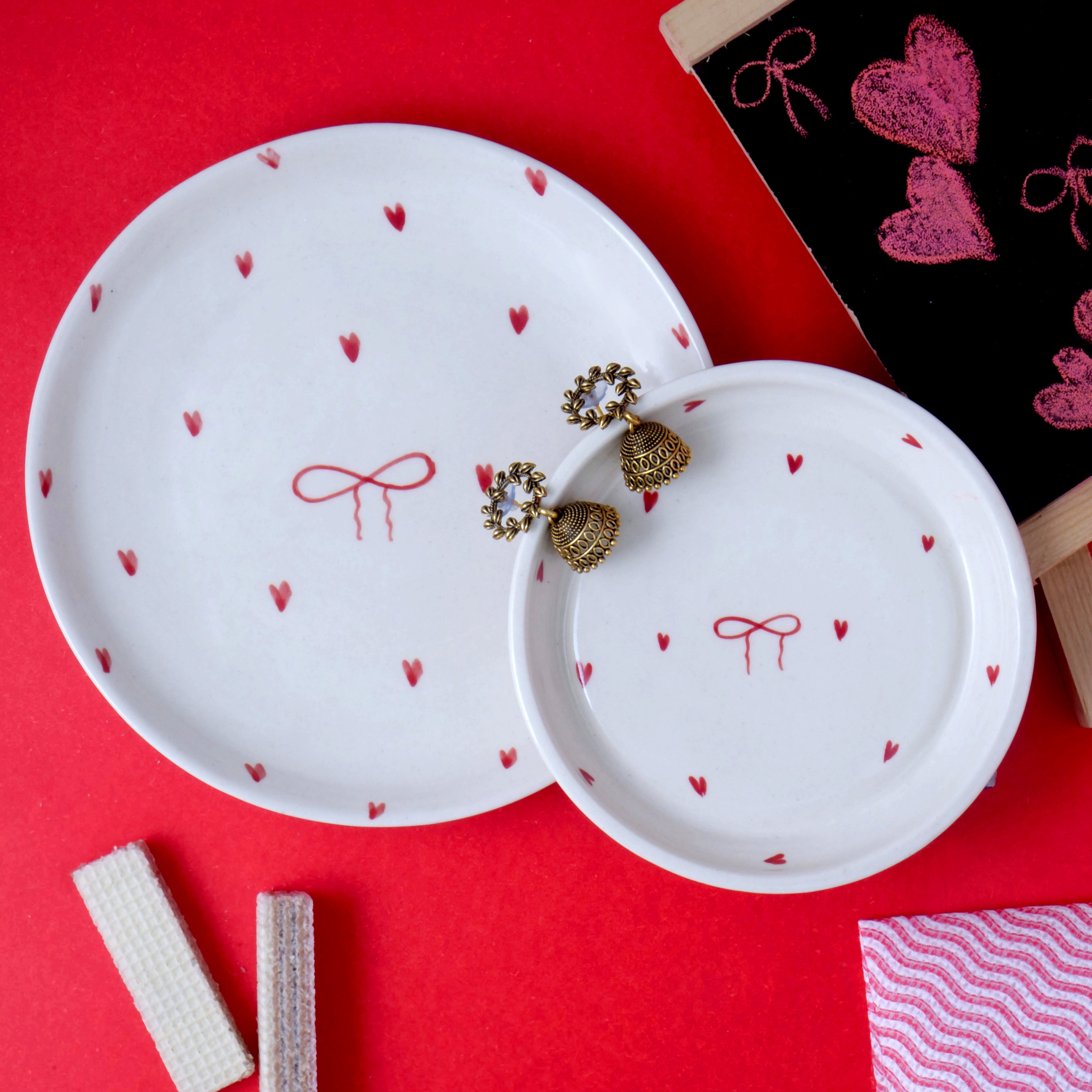 Heart & Bow Dessert & Quarter Plate  Combo - 5 & 7 Inch