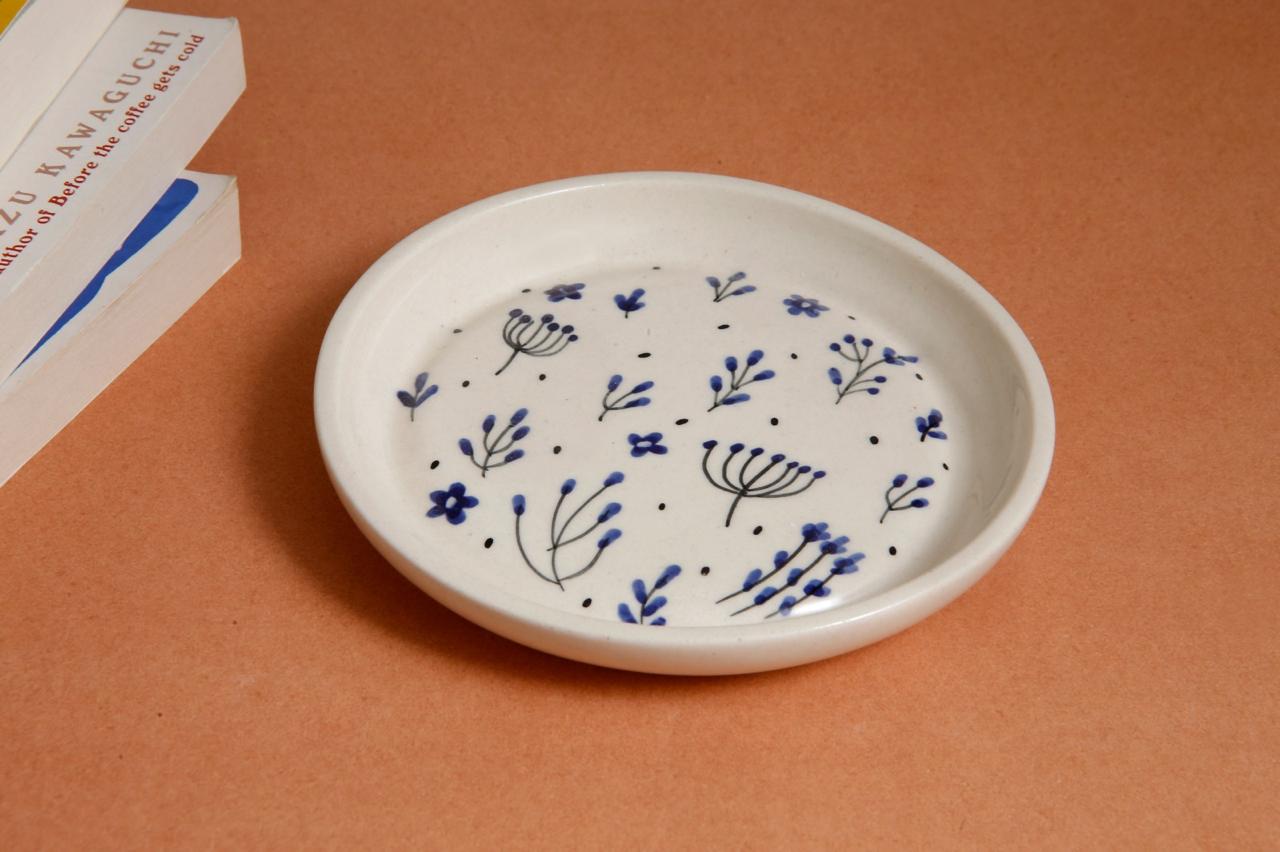 Blue Leaf Plate - 5 Inch