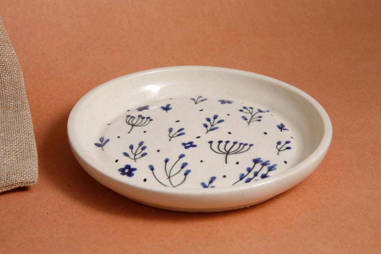 Blue Leaf Plate - 5 Inch
