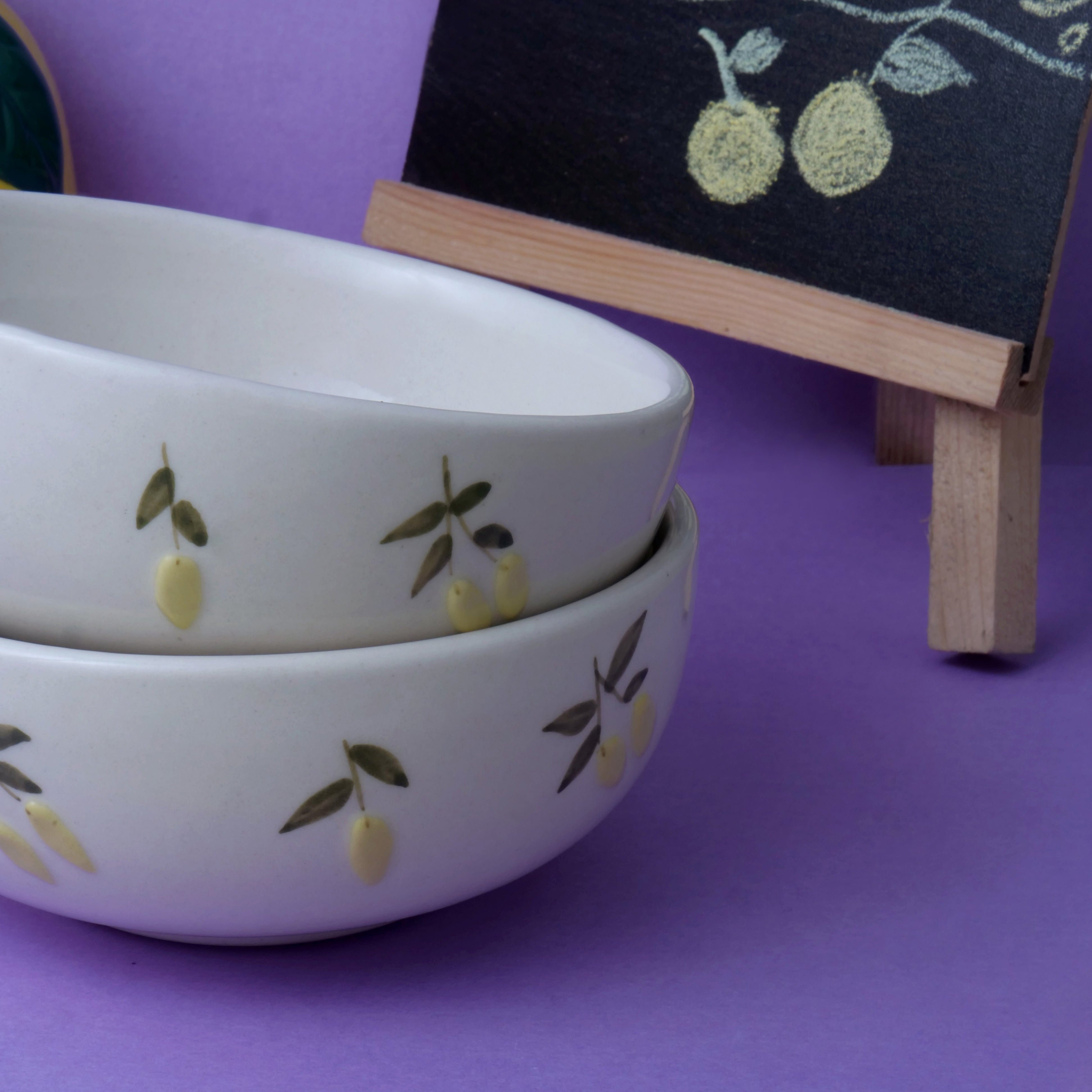 Capri Fruit Bowl - 5 Inch