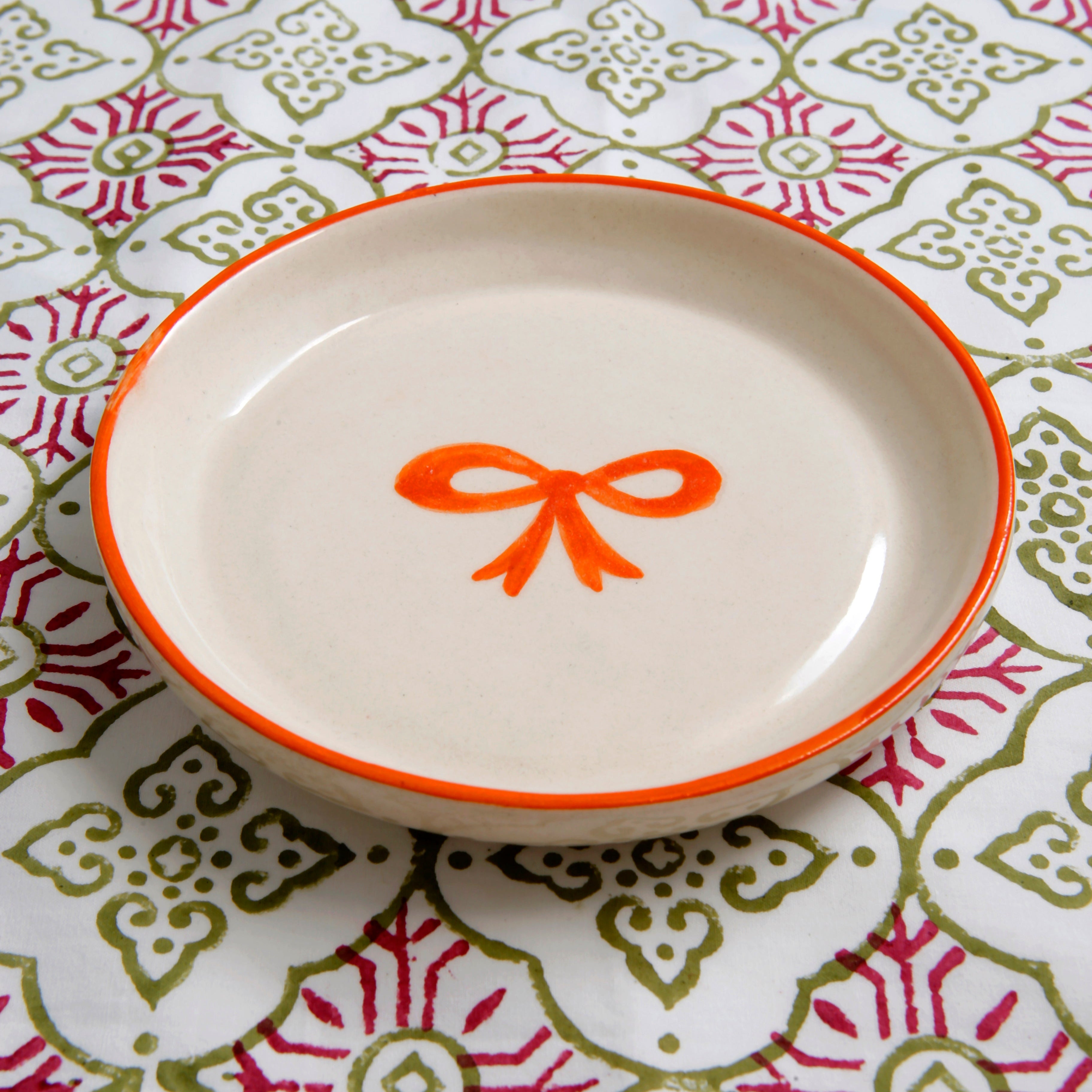 Orange Bow Plate - 5 Inch