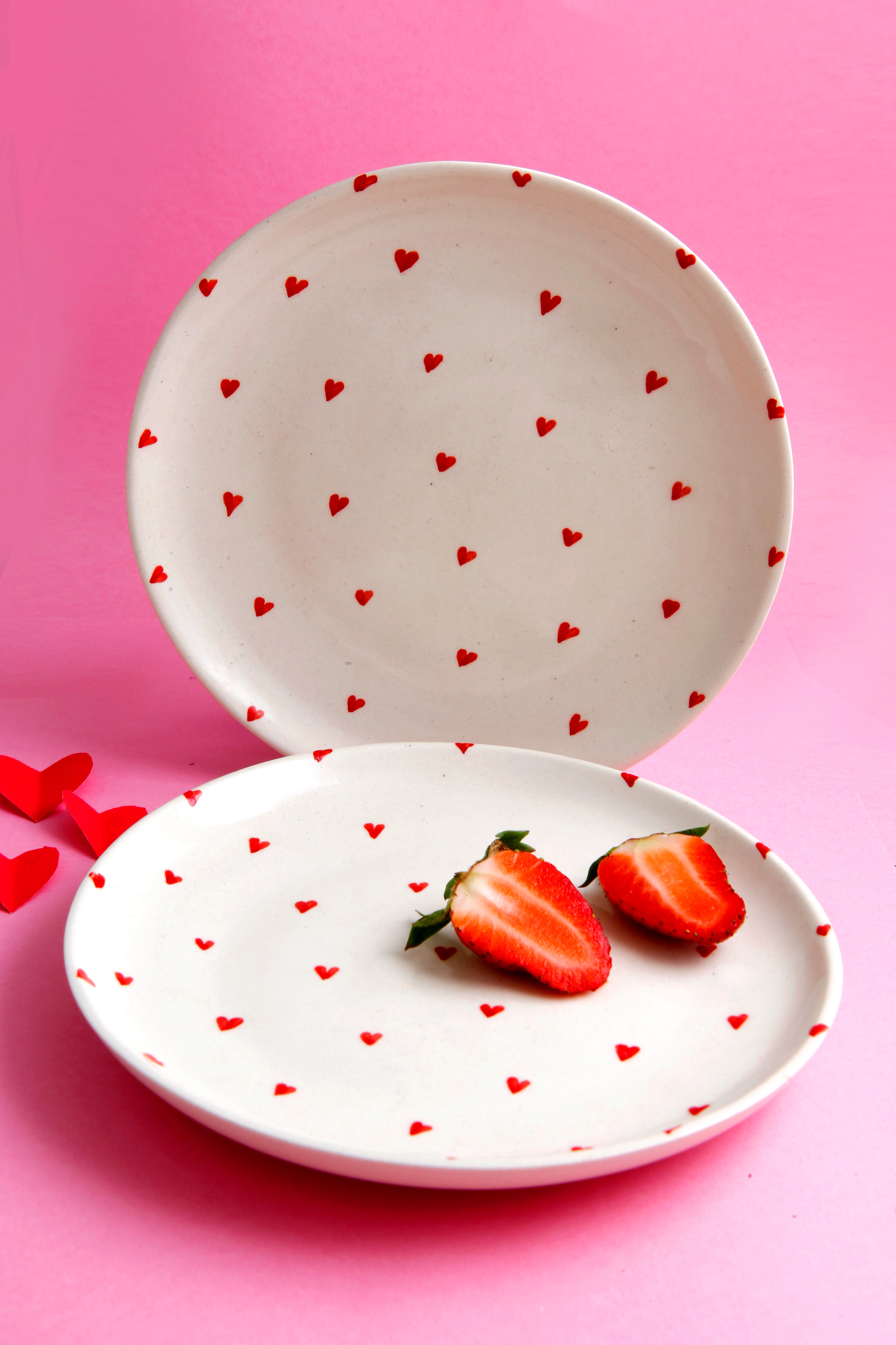 Red Heart Quarter Plate - 7 Inch