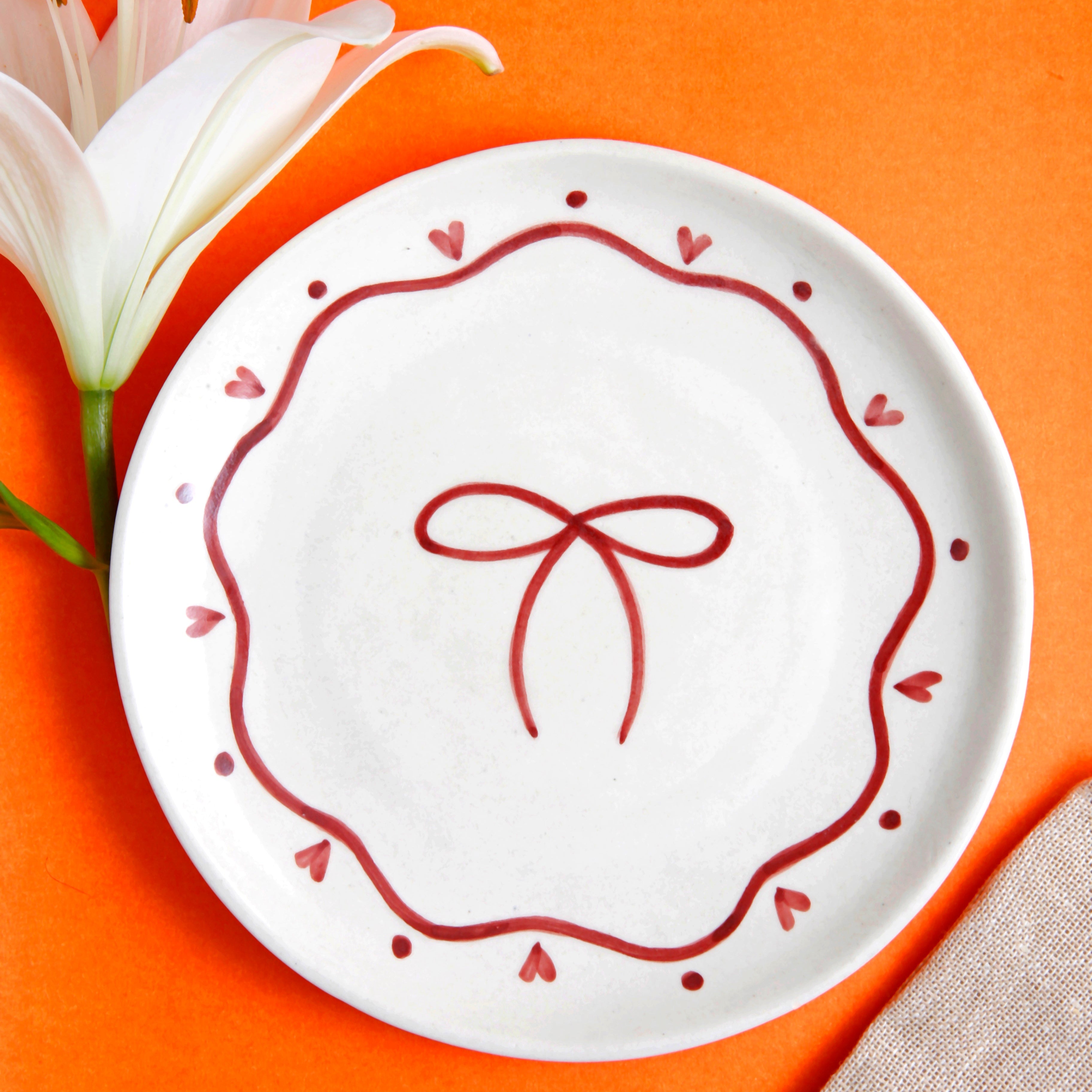 Bow Dessert & Quarter Plate Combo - 5 Inch & 7 Inch