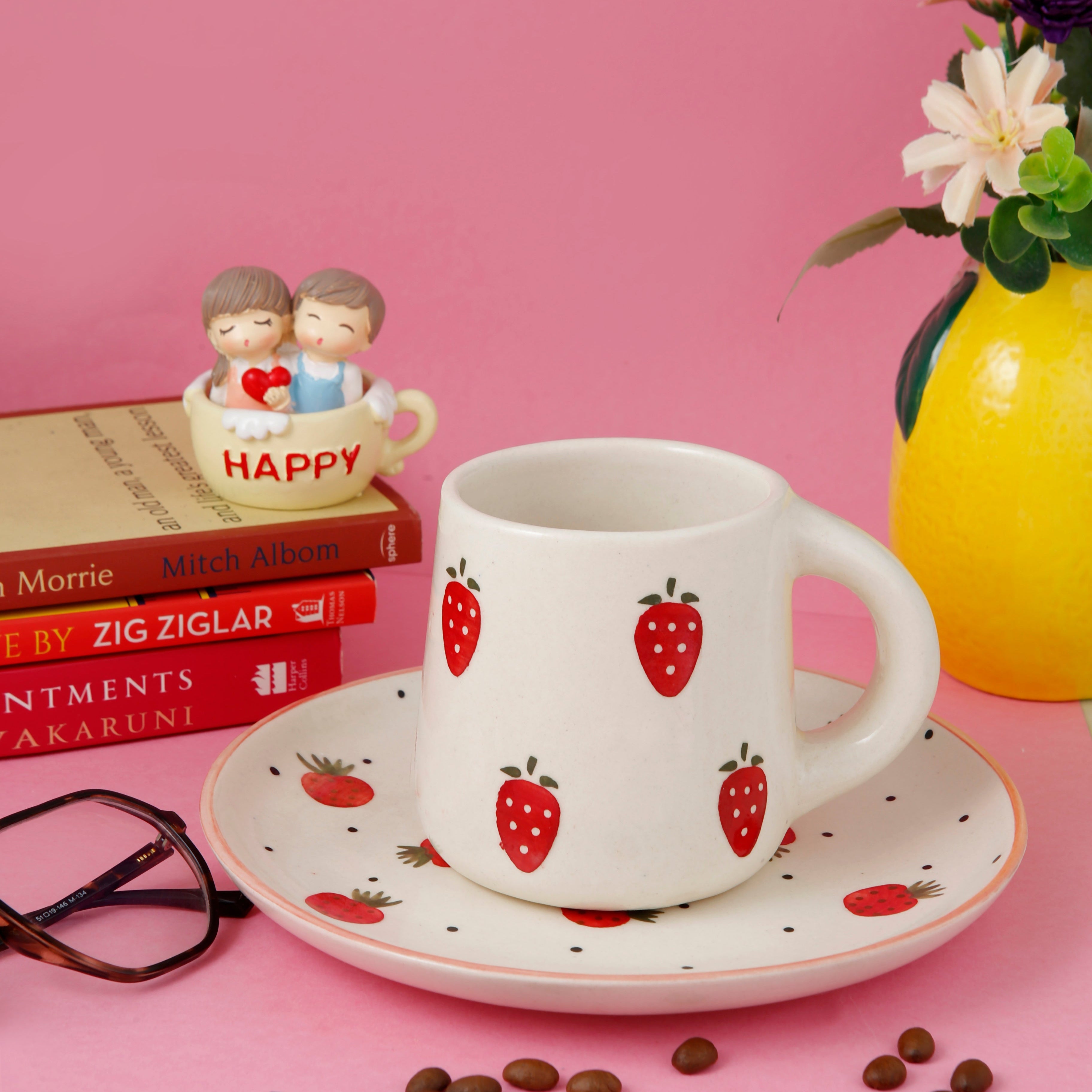 Long Strawberry Mug - 250ML